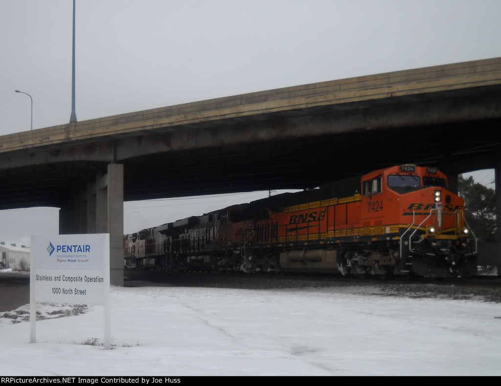 BNSF 7424 West